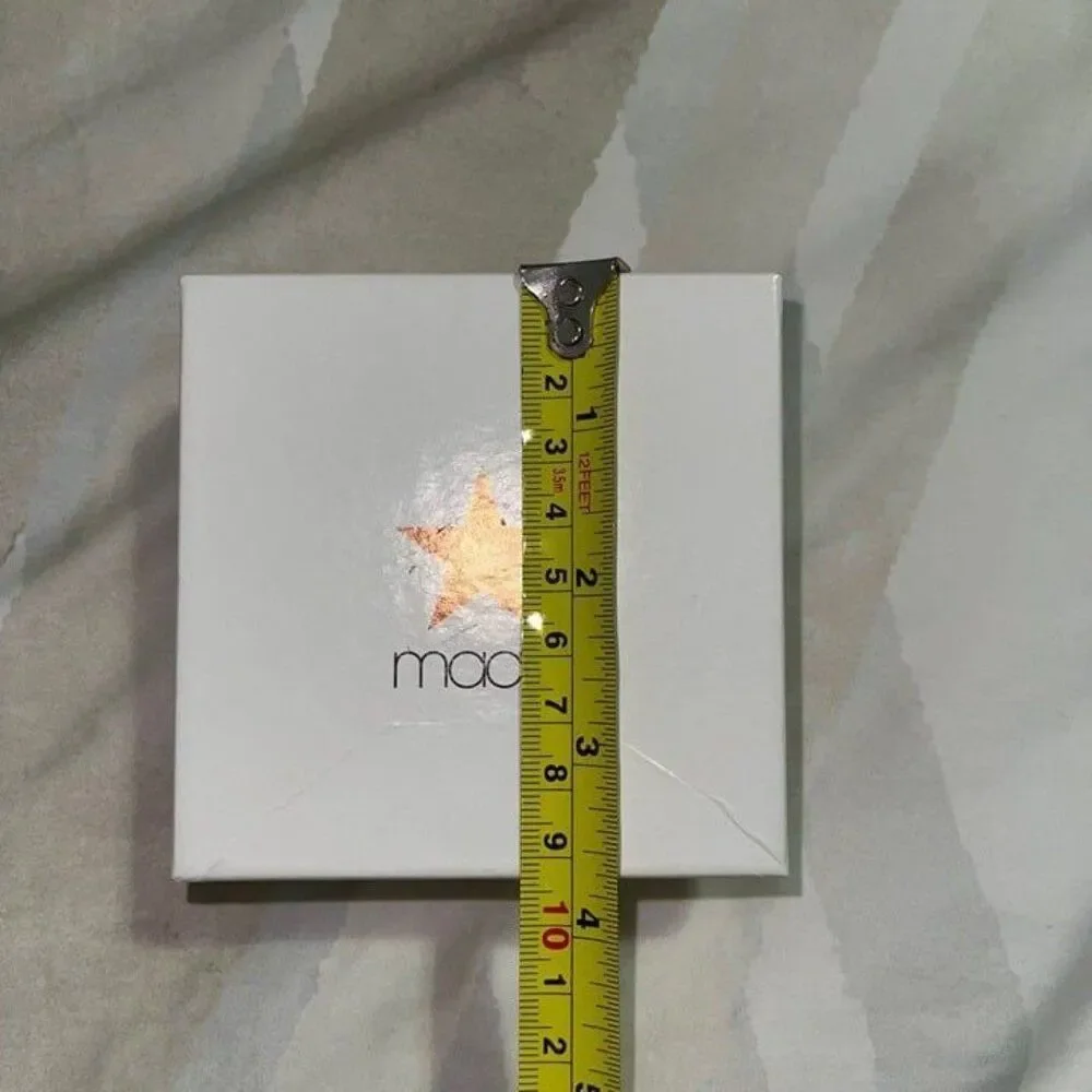 Macy’s 4”x 4” Jewelry Gift Box & Pouch 2 PCS. Set